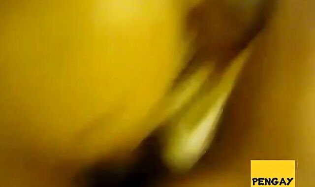 Amateur Bareback Daddy Fucks Twink
