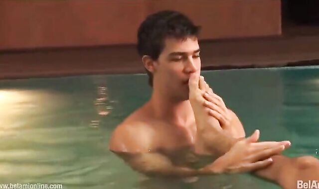 3-some At Bathhouse Part 1