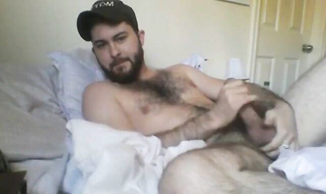 Fun with a Guy While His Girl is Away - Big Cock Amateur Action 2