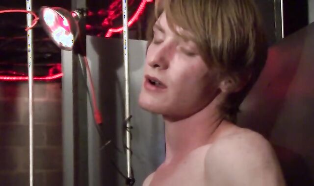 Randy teenies 3 way Hookup