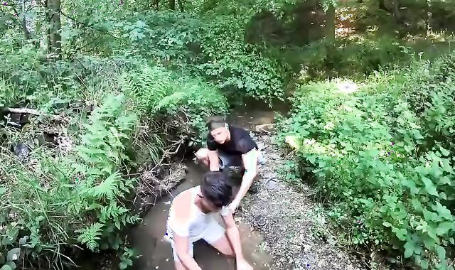Parent bonks His guy Rigid