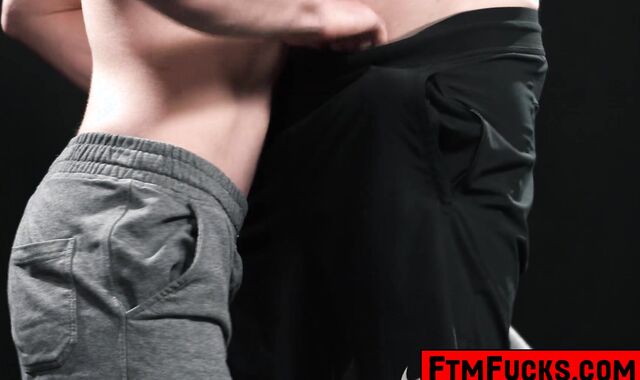 Sweaty Gym Jocks Muscle Hunk Fucks Twink on Bench