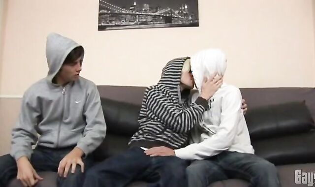 Brit three-way