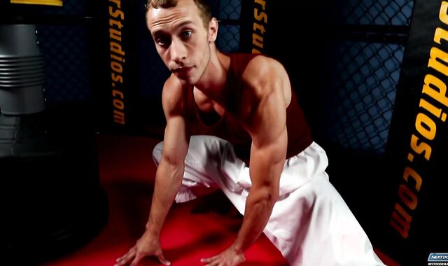 Next Door Masculine: Powerhouse Jones Pumps Until He Shoots