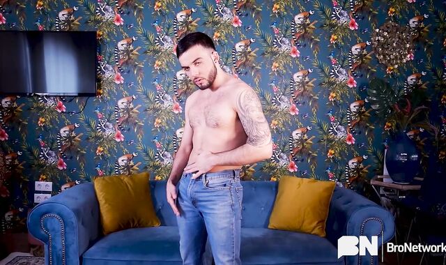 HotAFmen: Nocturnal Emissions with Sebastian Porto