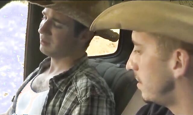 Country boyz Attempt Friend