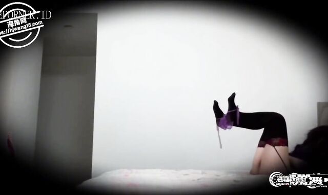 Hot Shemale in Stockings Riding Hard in Bedroom