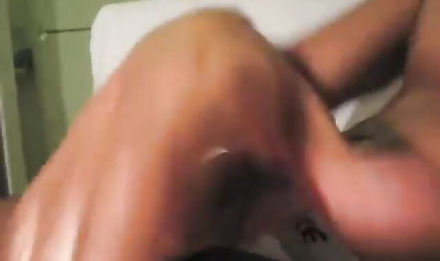 Swelling-Pee-Cum