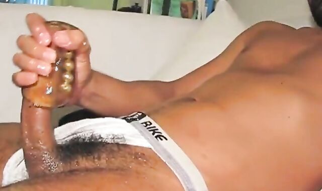 Swelling-Pee-Cum