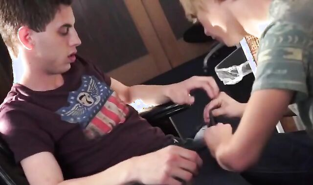 Kyle acquires It unprotected From Sam's XXL manstick