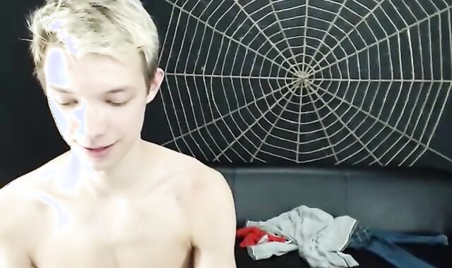 Kai teenage cum shot On Desk