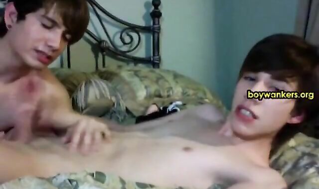 mouth-watering teenies smashing Front Of The webcam