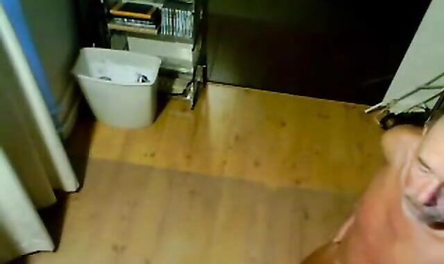 Daddies Sucking Amateur Cock 3