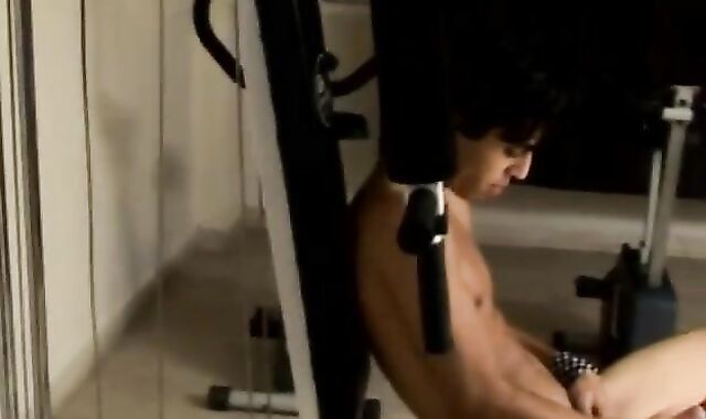 Elias Works Out in nature's outfit