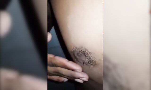 Big-Cock Sri Lankan Hotel Guy Masturbating