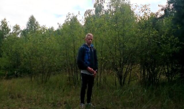 Outdoor Twink Peeing in the Woods 2