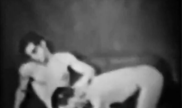 Vintage Bareback Blowjob by Amateurs 3