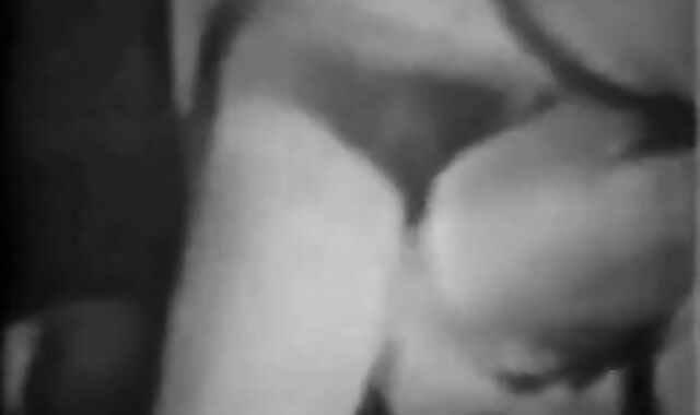 Vintage Bareback Blowjob by Amateurs 3