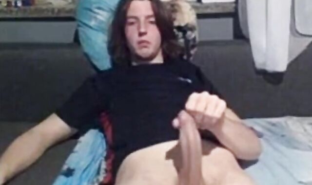 Hunk Surfer's Solo Webcam Show 3