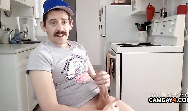 dude masturbating off And Finishes Up Blows a load In His Own gullet