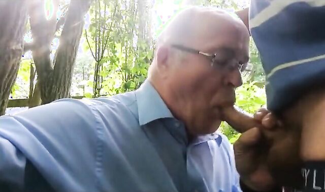 Amateur Daddies Sucking
