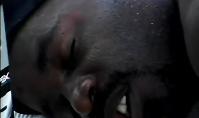 Bangin his wazoo