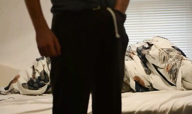 Handsome Twink's Solo Bed Orgasm