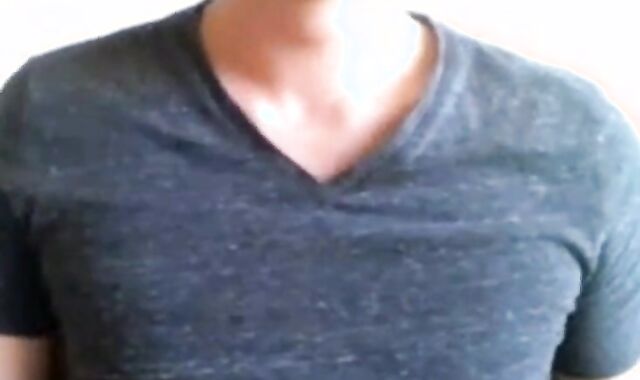 Hunk Plays on Webcam 3
