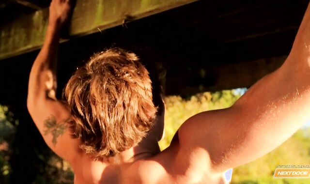 Next Door Masculine: Florida Stud Bares All for Your Delight