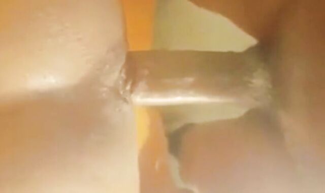 10 Inches of Bareback Fun with a Muscular Amateur