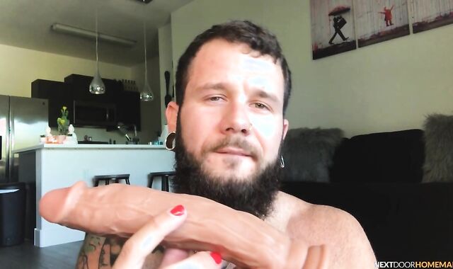 NextDoorHomemade: Caucasian Johnny Hill jacking cute hefty beef whistle