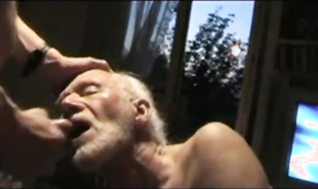 Grandpa Sucking Off a Hunk 2