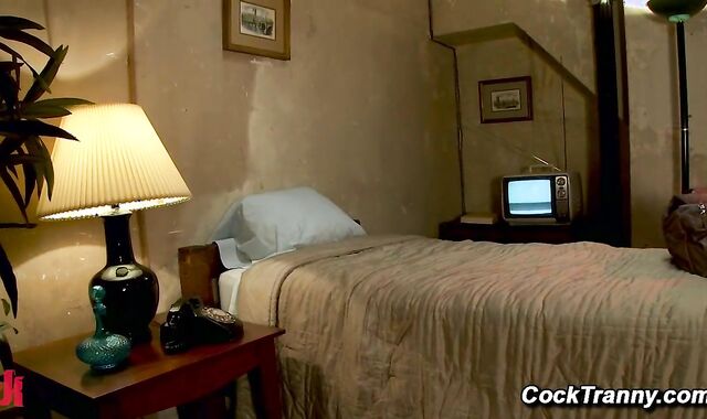 Trans Jessica Host Hotel Anal Fuck