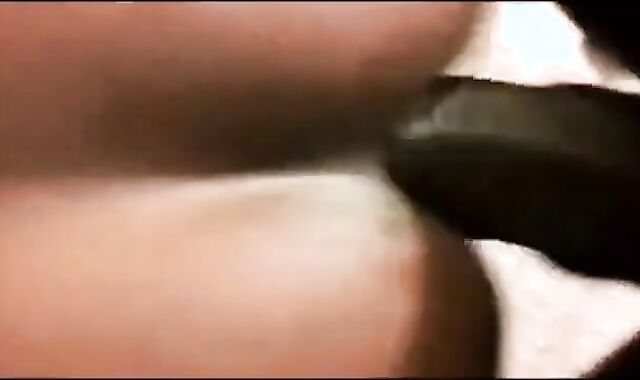 Big Black Cock Bareback Amateur Gapes on Huge Dick