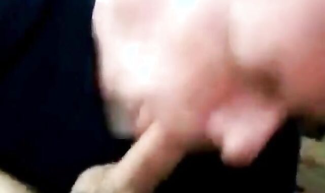 Sucking and Swallowing Amateur Man's Cock 2