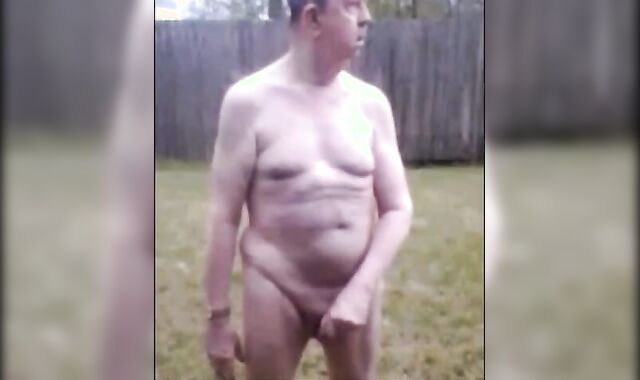 Naked Mature Men Outdoors on Cam 2