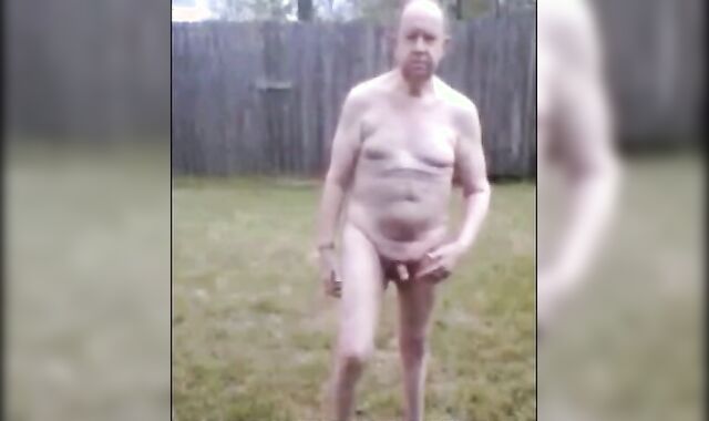Naked Mature Men Outdoors on Cam 2