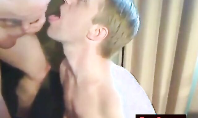 Big Cock Blowjob on Twink Webcam 2