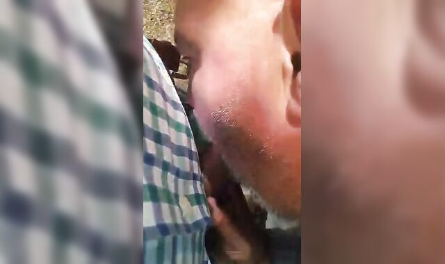 Big-Cock Daddy Blowjob in the Park 2