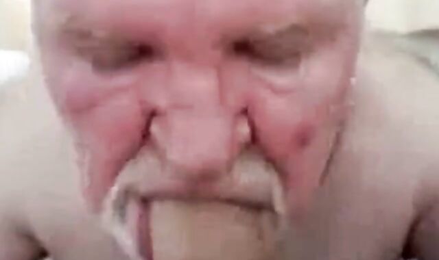 Amateur Daddy Bear Sucks Cock 3