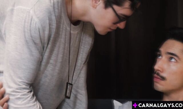 Reverend Adam Snow Breeds Alex Gonz Juicy Hole