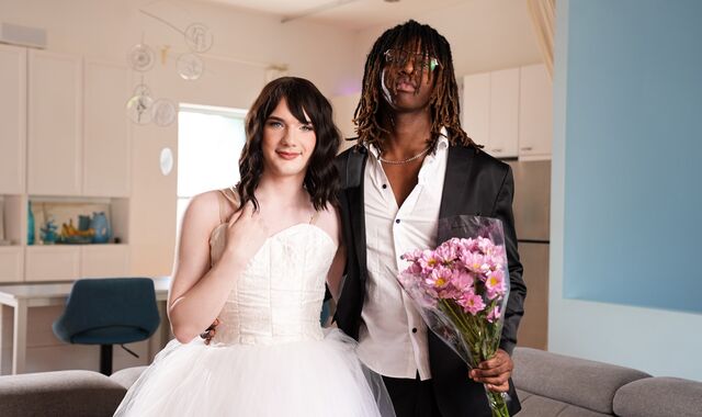 Sexy Femboy Ballerina Takes It Up The Tutu