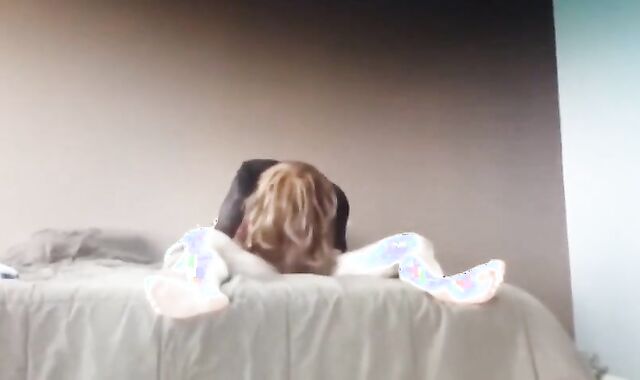 Bareback Amateur Crossdresser Takes Big Cock Anally