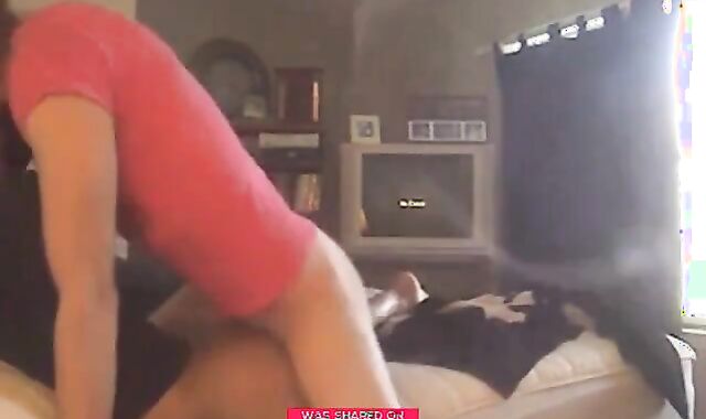 Nailing My Amateur Neighbor Bareback