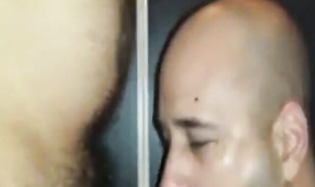 Hunk's Amateur Blowjob Adventure